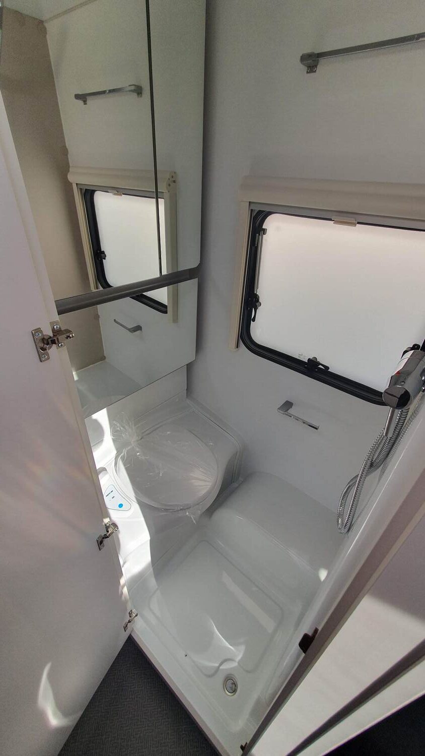 Adria Adora 593UP - Imagen 5