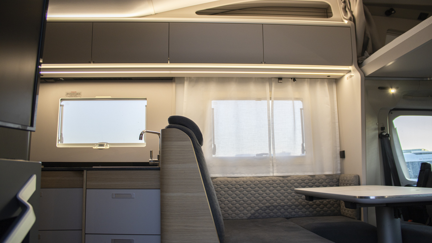 Adria Coral XL 660SL - Imagen 10