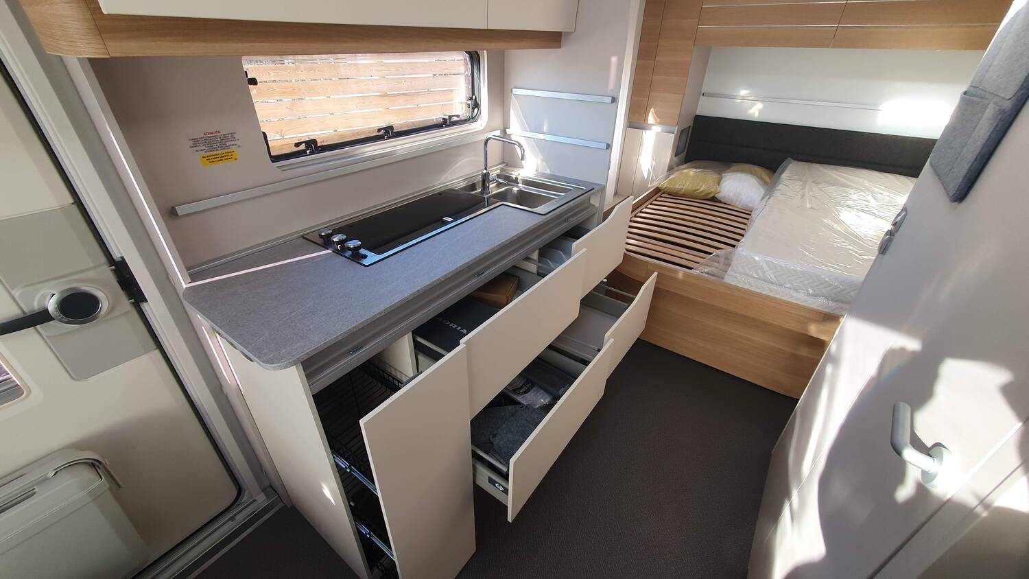 Adria Adora 593UP - Imagen 18