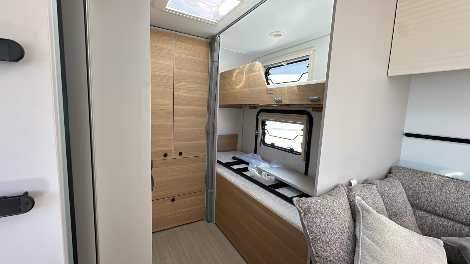 Adria Adora 573PT 2026 - Imagen 7